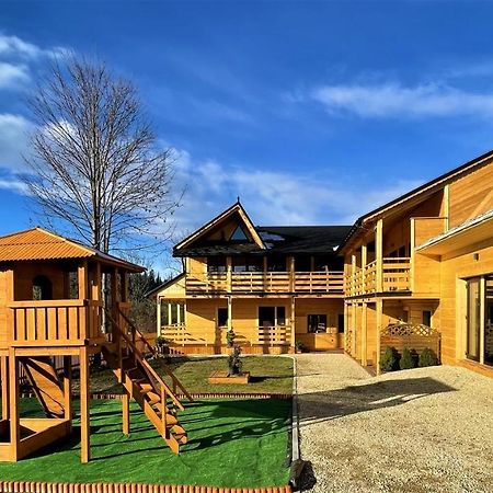Villa Baranowka - Apartament #8 By Shortstaypoland Ratulow Exterior foto